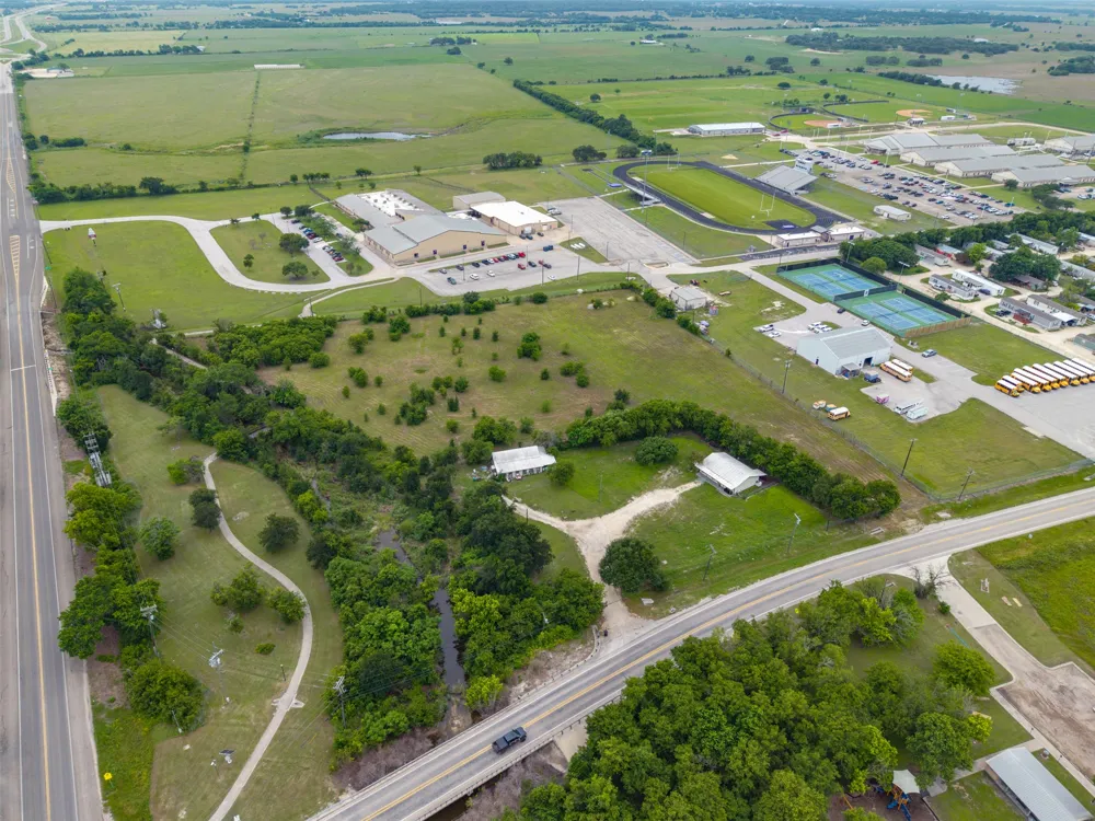 101 Fm 970 Road Florence, TX 76527