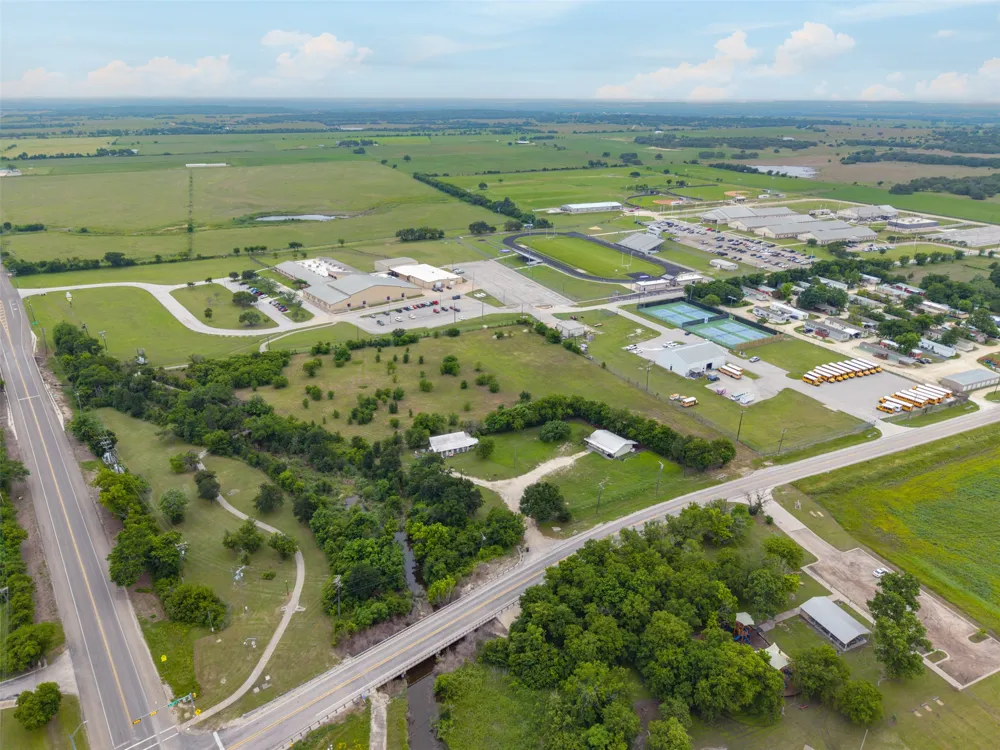 101 Fm 970 Road Florence, TX 76527