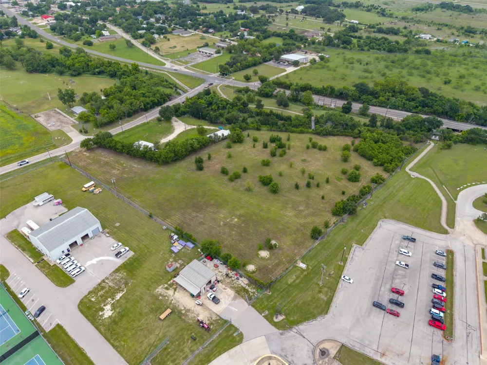101 Fm 970 Road Florence, TX 76527