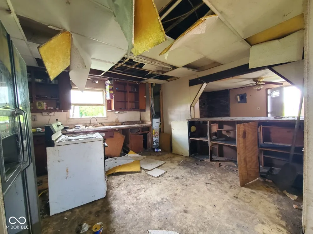 2217 S F STREET Elwood, IN 46036
