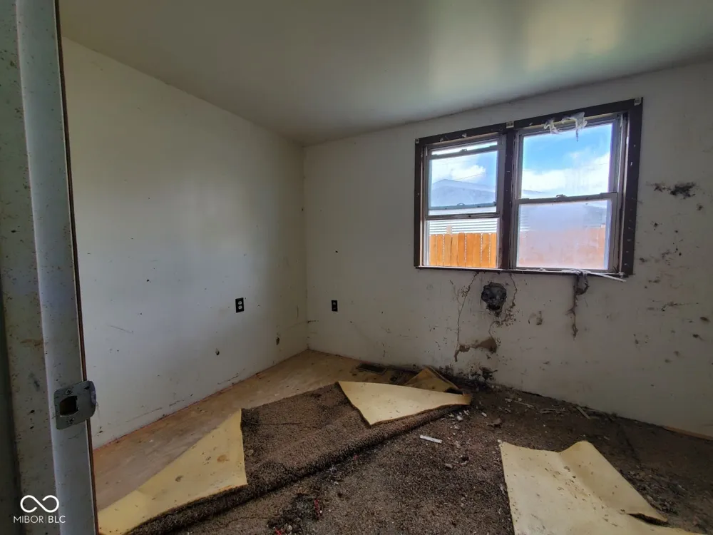 2217 S F STREET Elwood, IN 46036