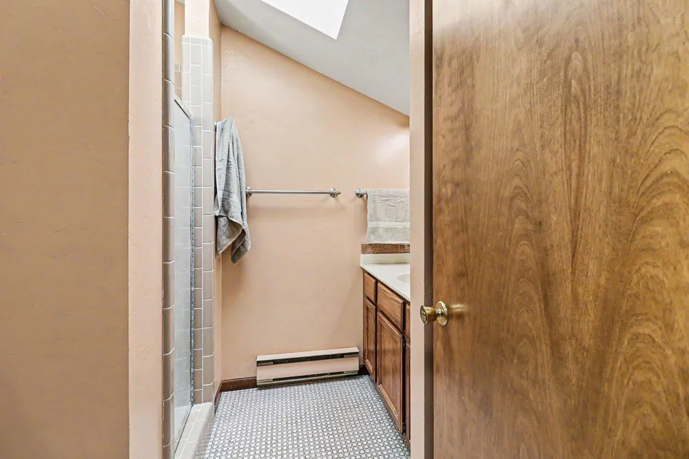 8240 W Stony Lake Road New Era, MI 49446