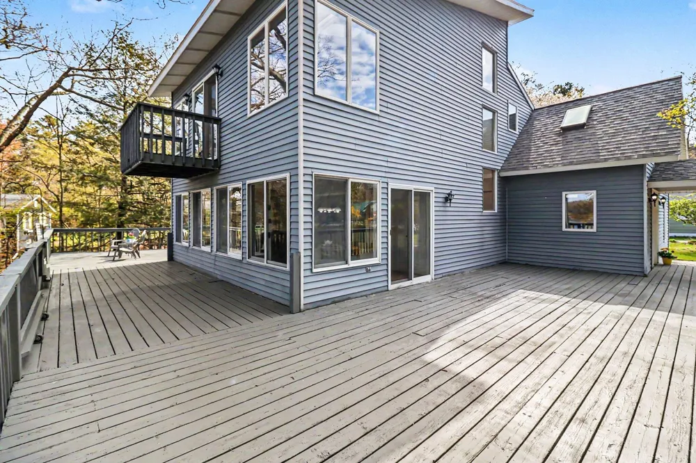 8240 W Stony Lake Road New Era, MI 49446