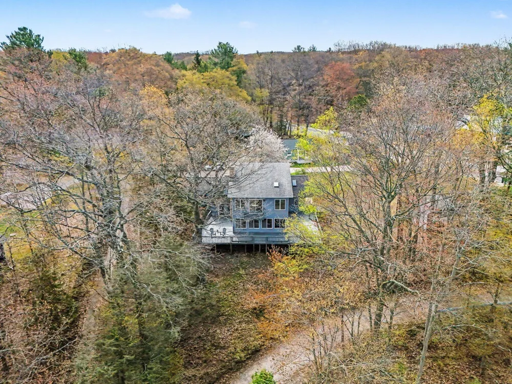 8240 W Stony Lake Road New Era, MI 49446