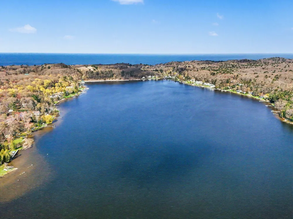 8240 W Stony Lake Road New Era, MI 49446