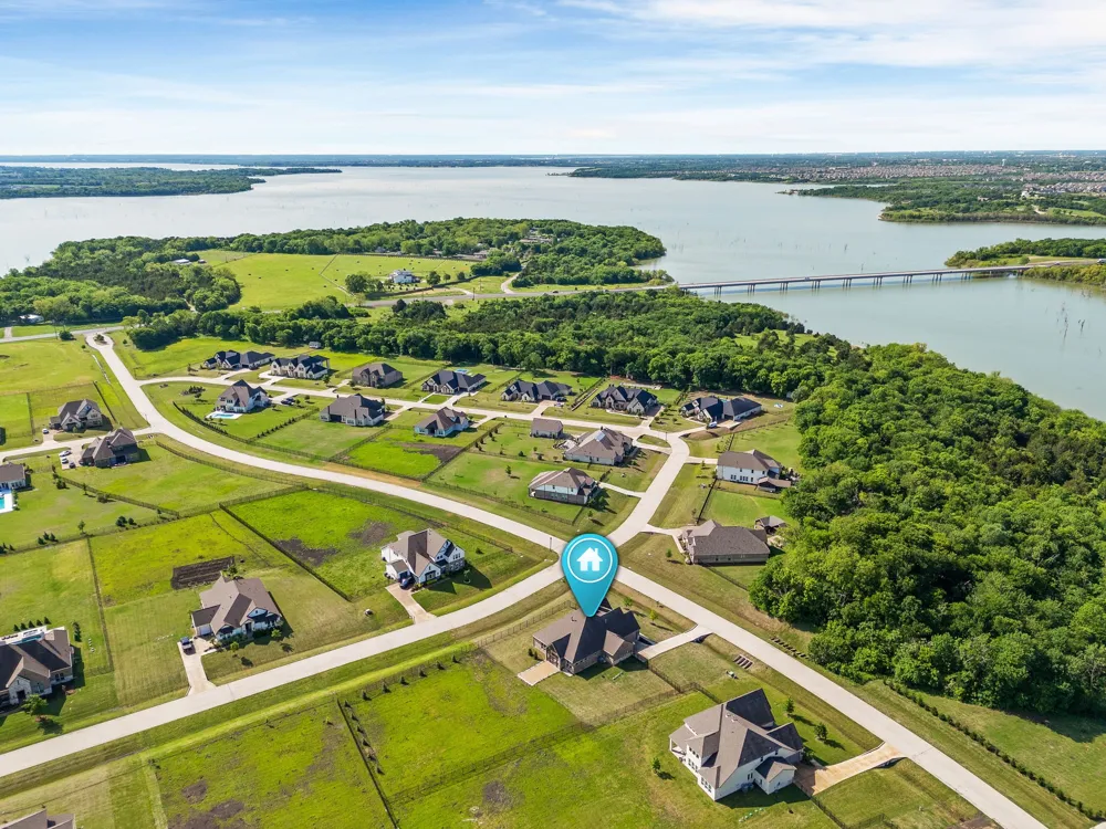 930 Peppy San Trail Lucas, TX 75002