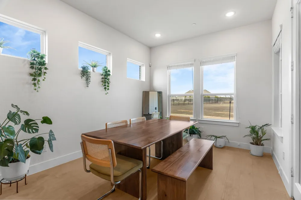 930 Peppy San Trail Lucas, TX 75002