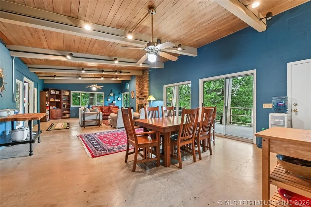 494 Cedar Boulevard Locust Grove, OK 74352