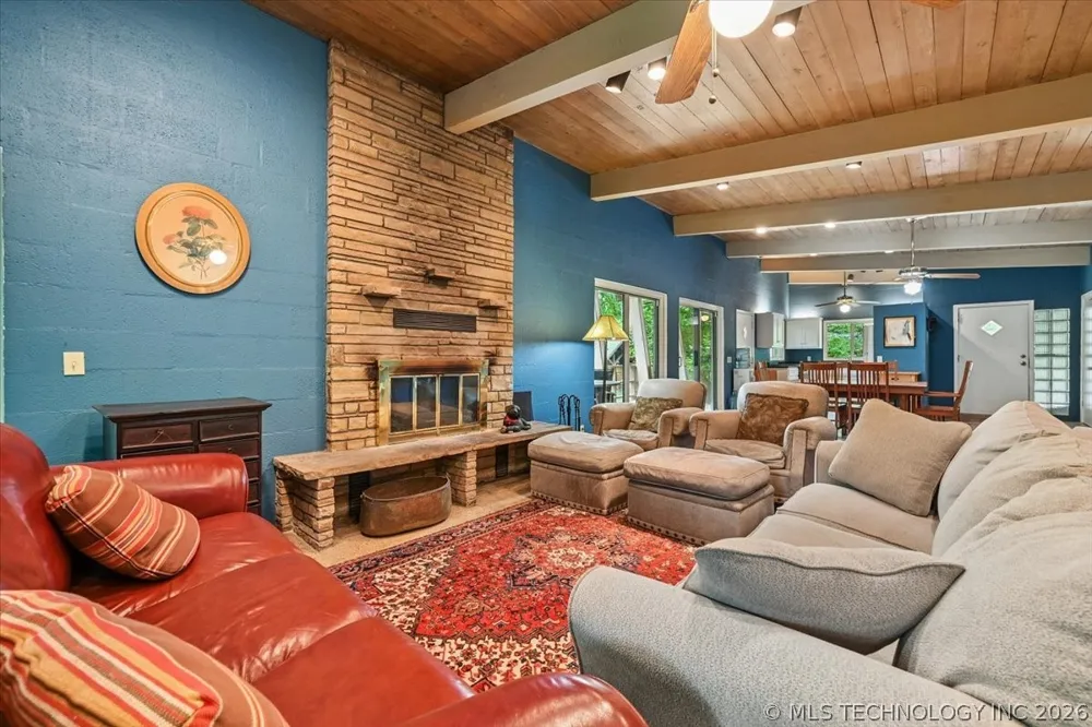 494 Cedar Boulevard Locust Grove, OK 74352