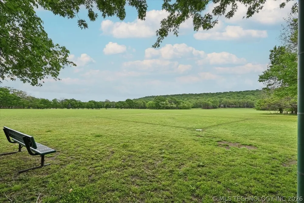 494 Cedar Boulevard Locust Grove, OK 74352