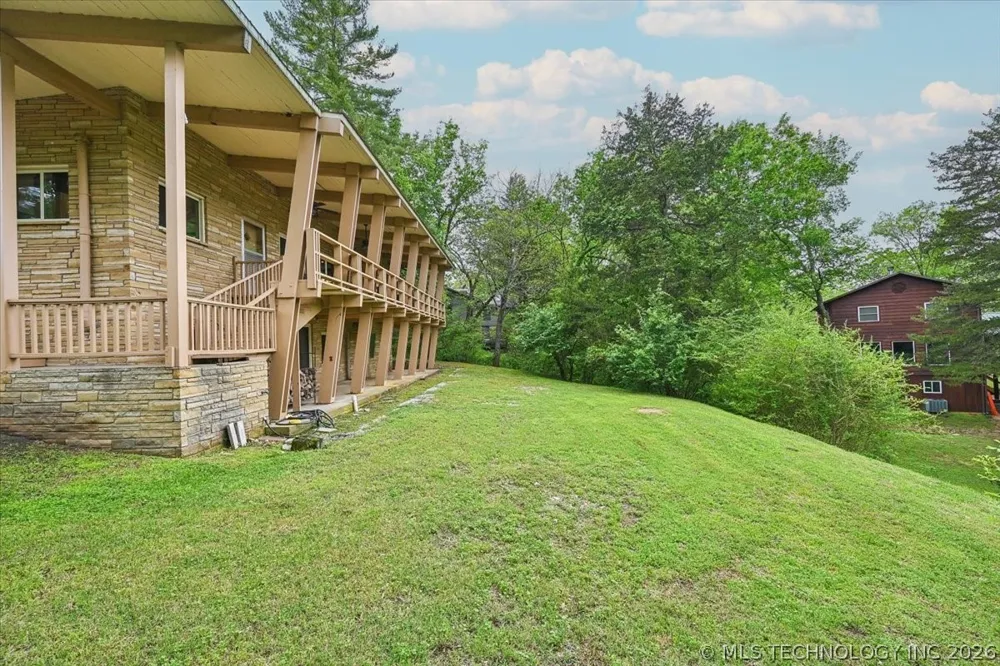494 Cedar Boulevard Locust Grove, OK 74352