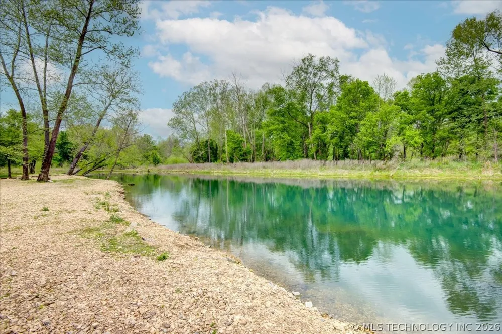 494 Cedar Boulevard Locust Grove, OK 74352