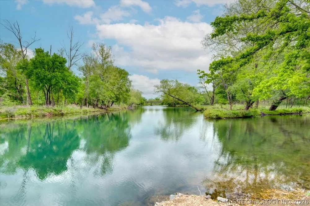 494 Cedar Boulevard Locust Grove, OK 74352