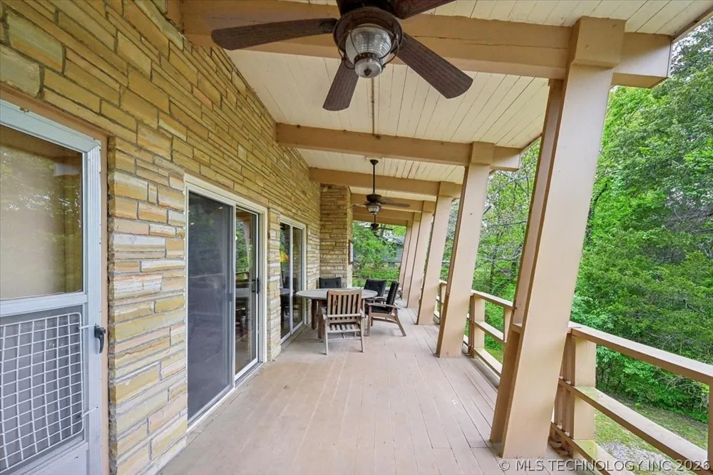 494 Cedar Boulevard Locust Grove, OK 74352