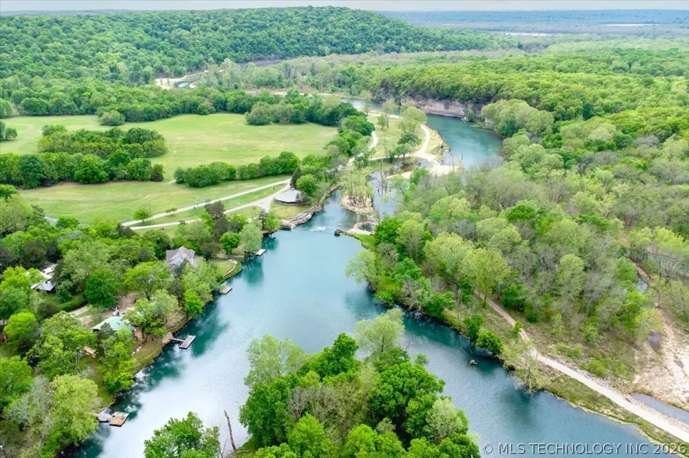 494 Cedar Boulevard Locust Grove, OK 74352