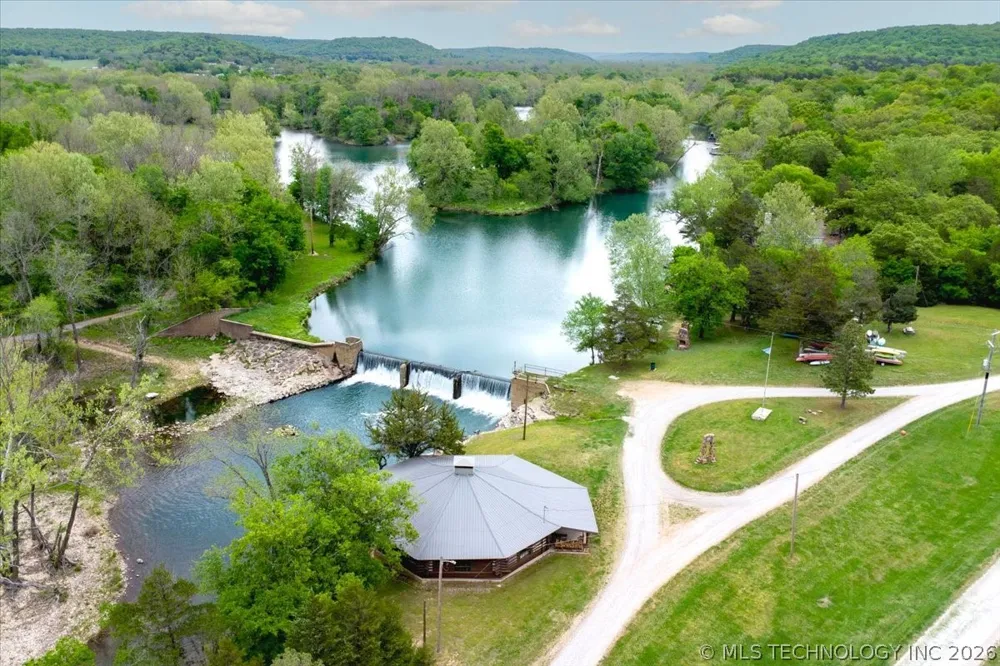 494 Cedar Boulevard Locust Grove, OK 74352