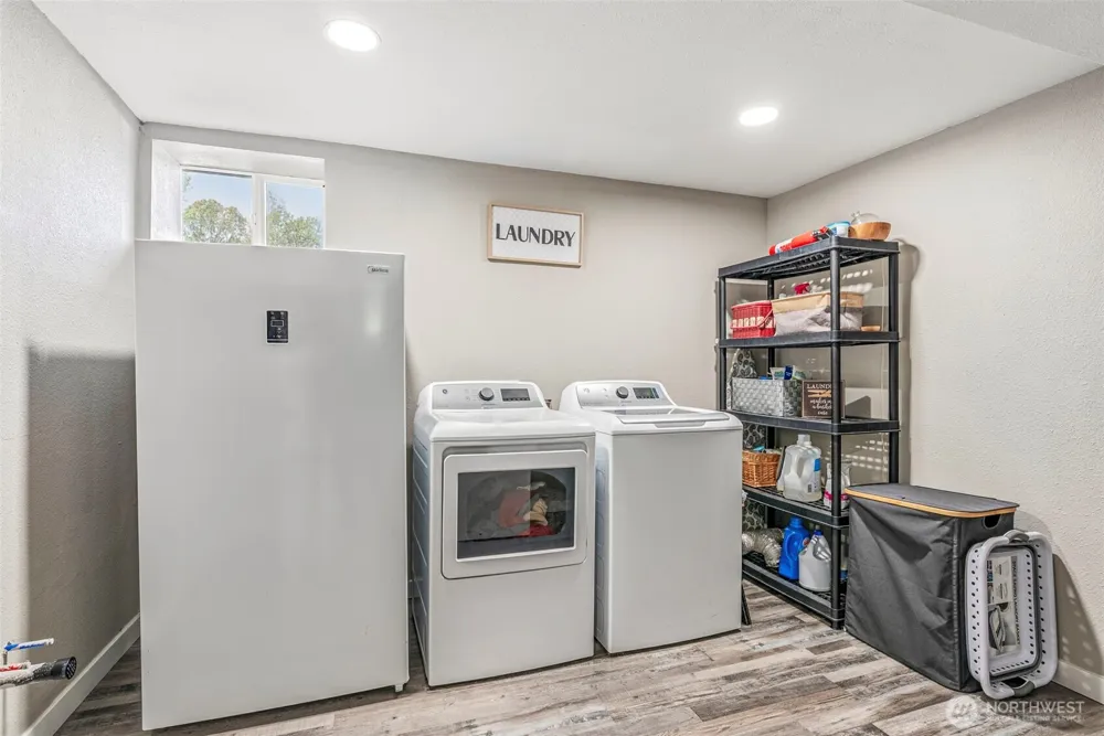 24716 NE 419th Street Amboy, WA 98601