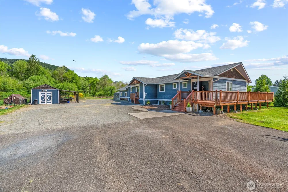 24716 NE 419th Street Amboy, WA 98601