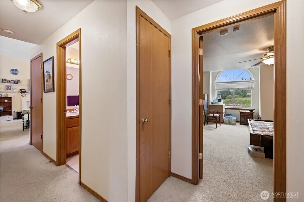 921 Erin Lane W Eatonville, WA 98328