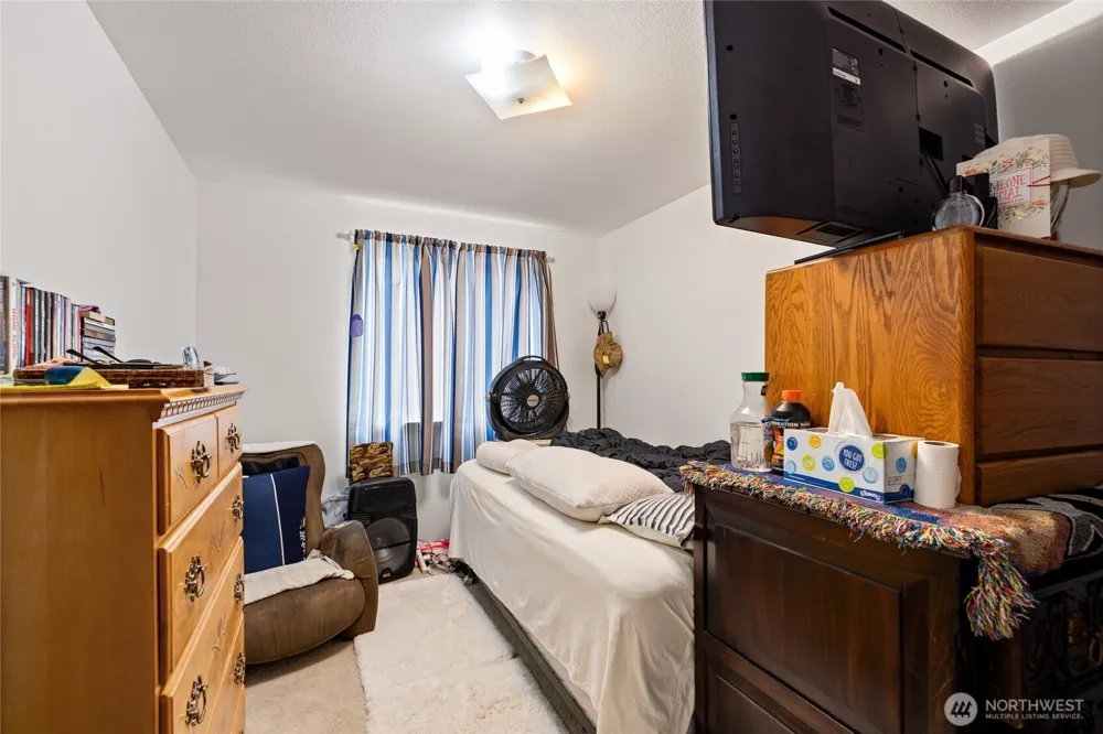 921 Erin Lane W Eatonville, WA 98328