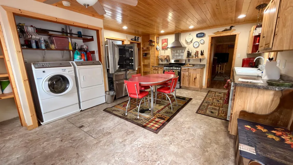 29239 & 29233 County Road H Danbury, WI 54830
