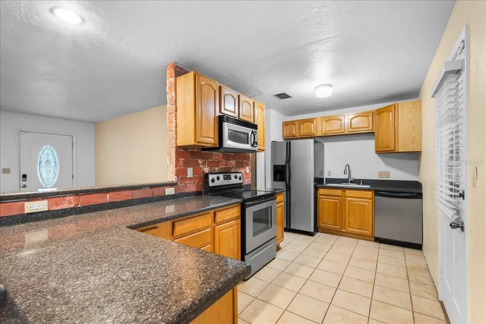 6205 NW 26TH TERRACE Gainesville, FL 32653