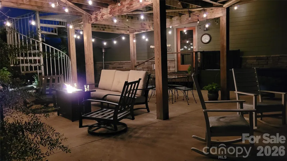 44 Dane Acres Drive Alexander, NC 28701