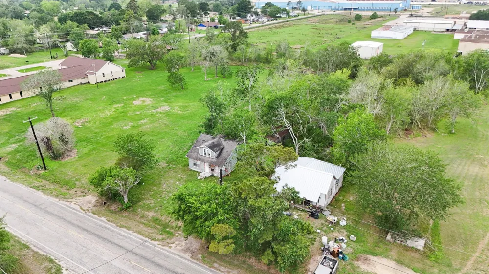 710 Palacios Street El Campo, TX 77437