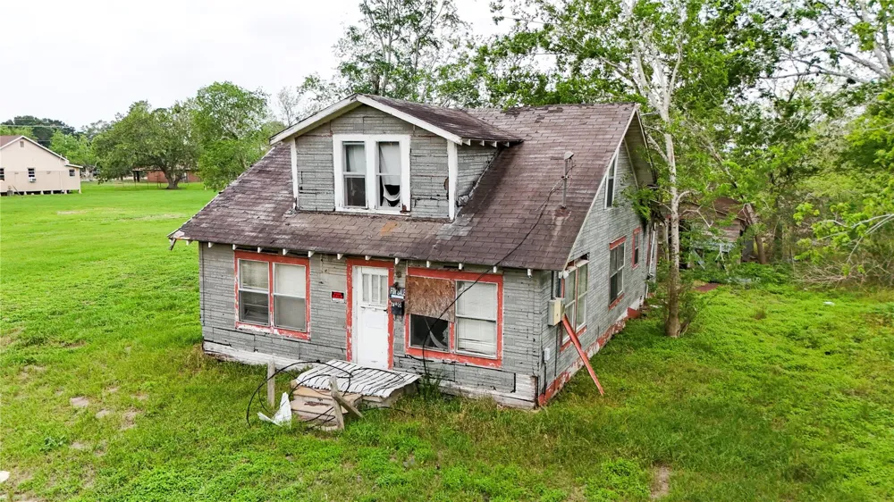 710 Palacios Street El Campo, TX 77437