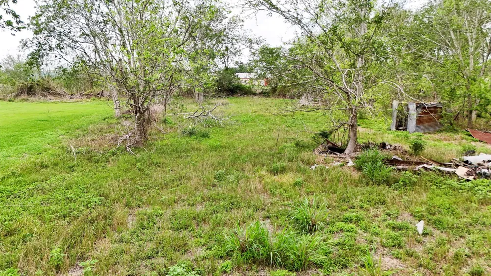 710 Palacios Street El Campo, TX 77437