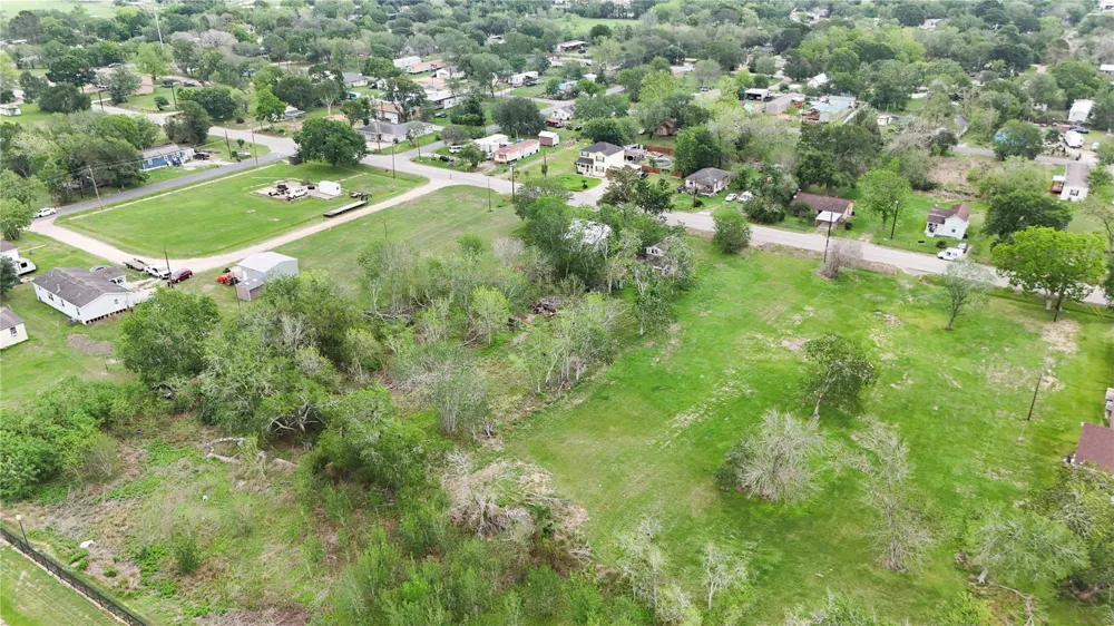 710 Palacios Street El Campo, TX 77437