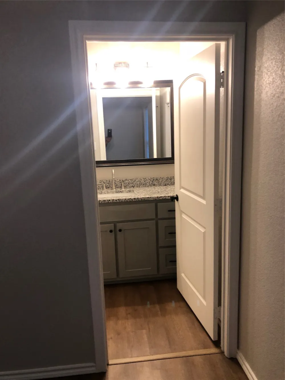 709 W Live Oak Street Alvord, TX 76225