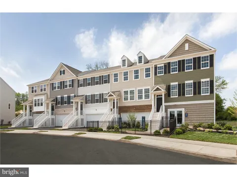 134 ADMIRAL LANE