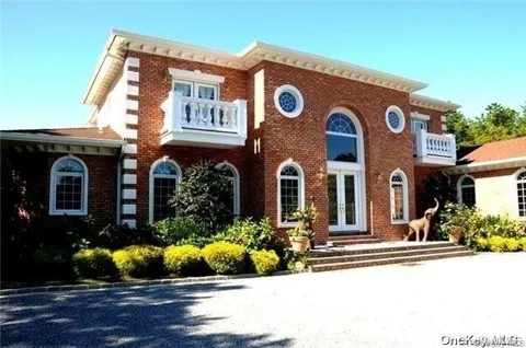 9 Kate Court