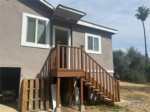 5778 La Sierra