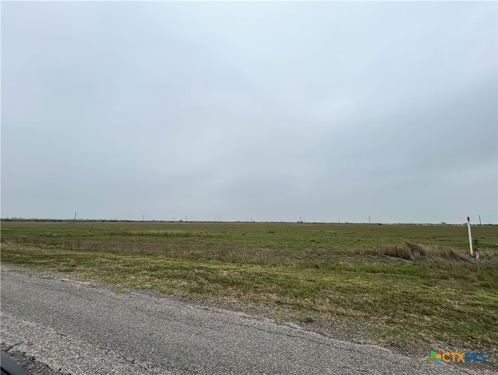 13 Bay Point Drive Port Lavaca, TX 77979