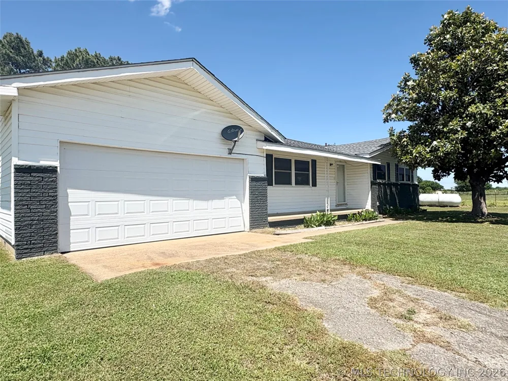 422909 Hwy 266 Checotah, OK 74426