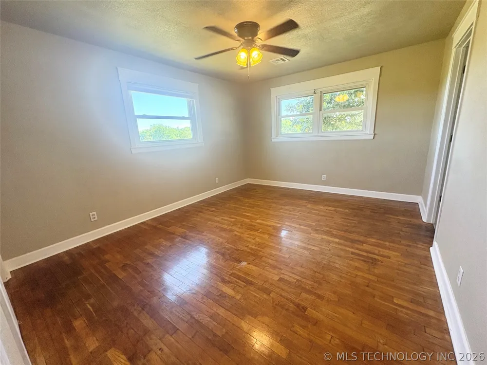 422909 Hwy 266 Checotah, OK 74426