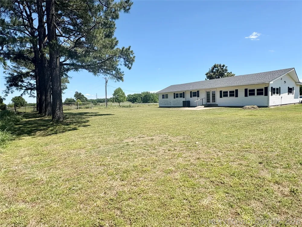 422909 Hwy 266 Checotah, OK 74426