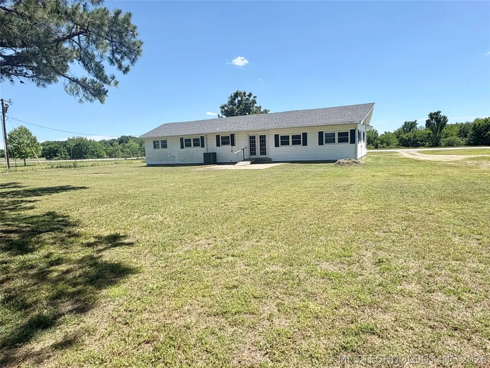 422909 Hwy 266 Checotah, OK 74426