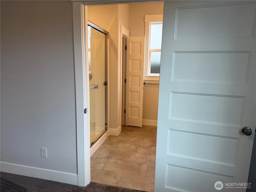 523 Rainbow Way Kelso, WA 98626