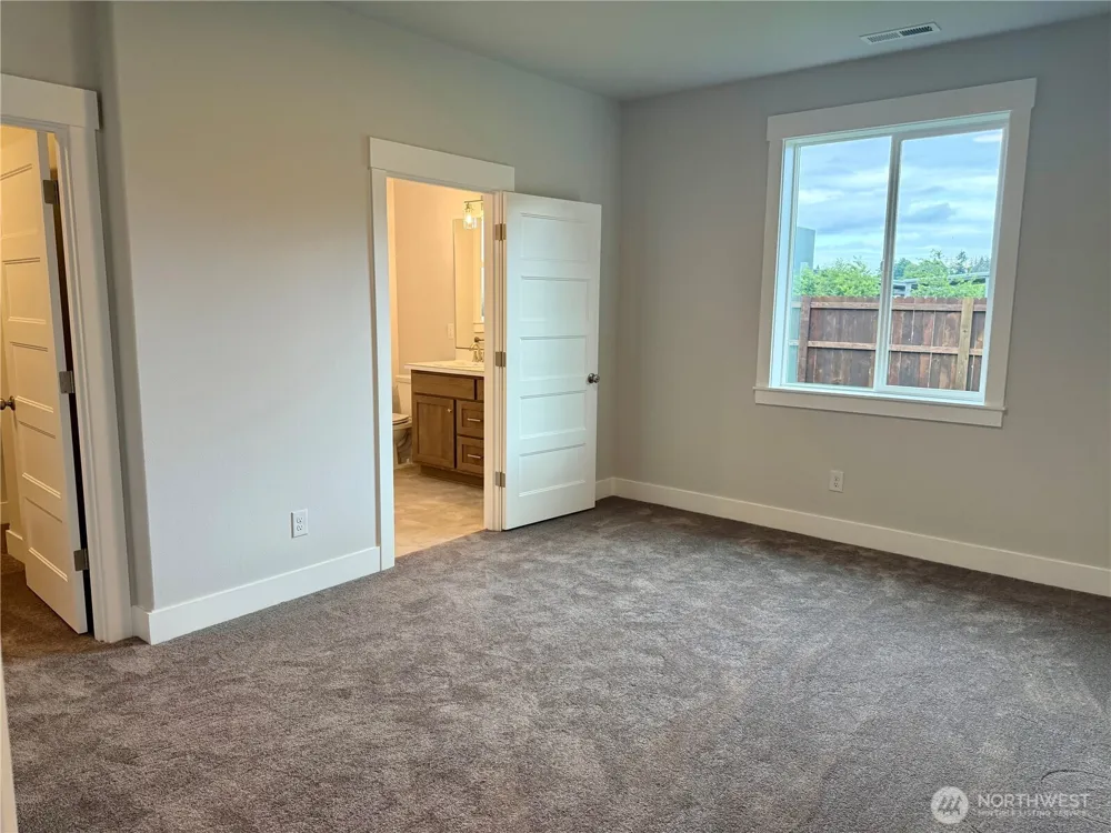 523 Rainbow Way Kelso, WA 98626