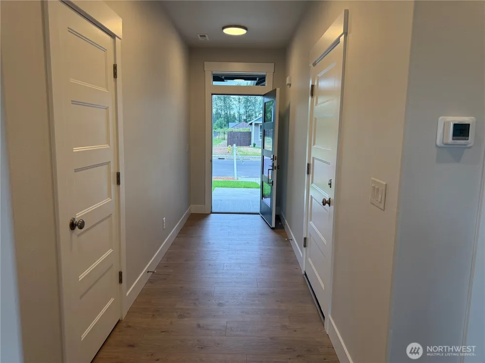 523 Rainbow Way Kelso, WA 98626