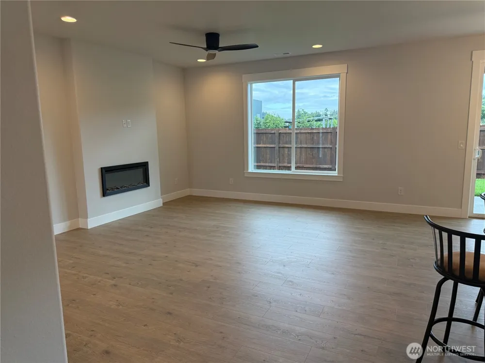 523 Rainbow Way Kelso, WA 98626