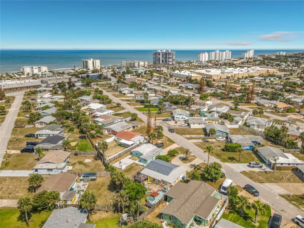 27 ALAMANDA DRIVE Ormond Beach, FL 32176