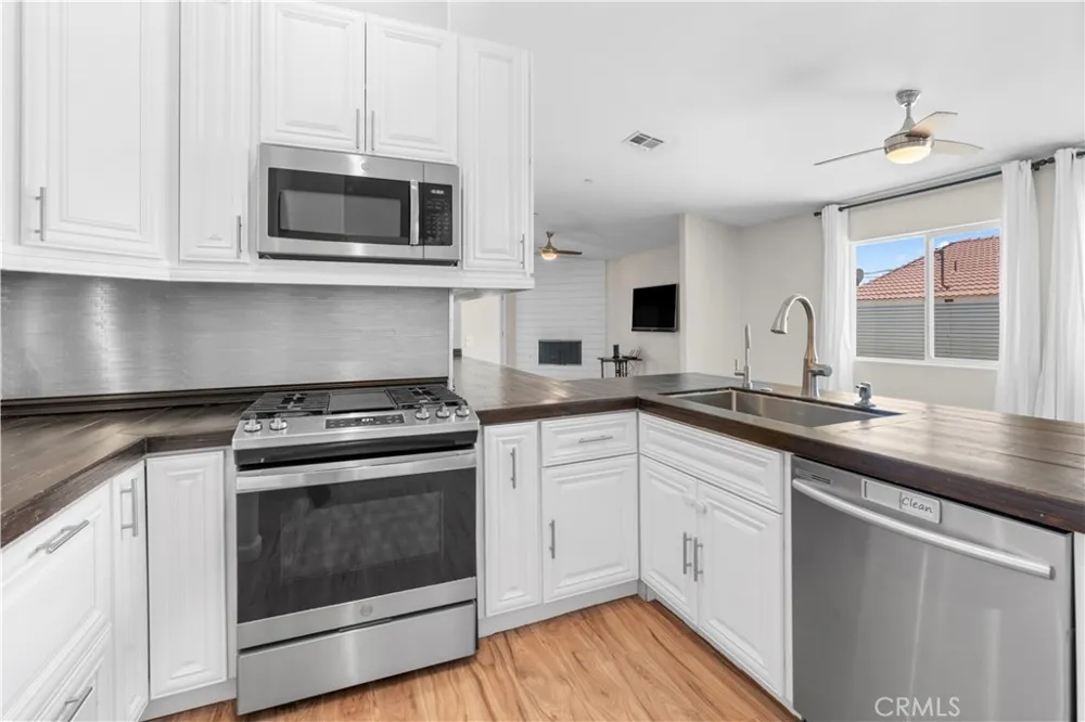 53065 29 Palms Highway Morongo Valley, CA 92256