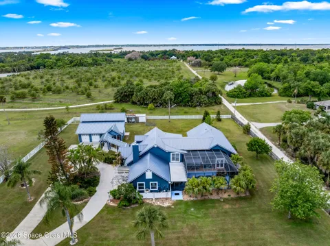 2955 Tropical Trail