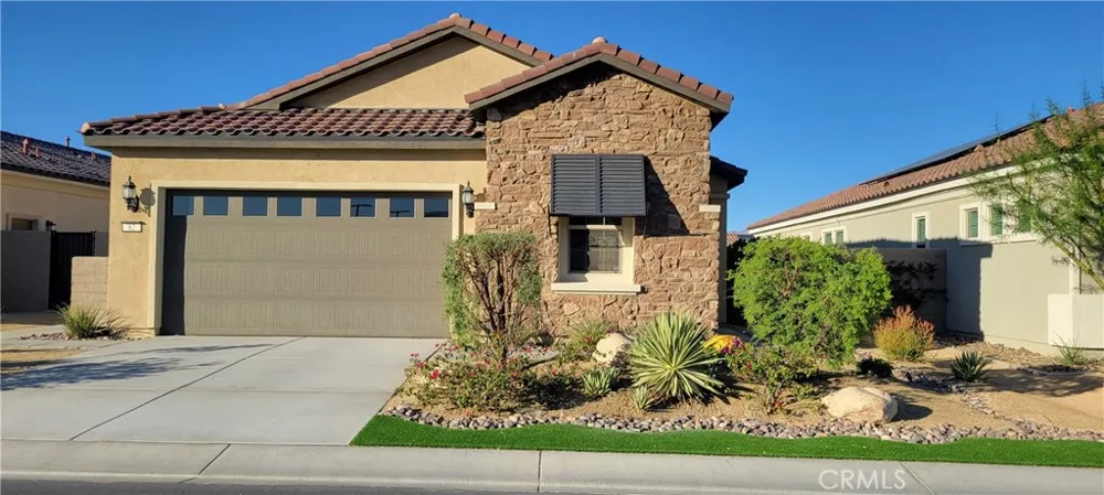 82 Burgundy Rancho Mirage, CA 92270