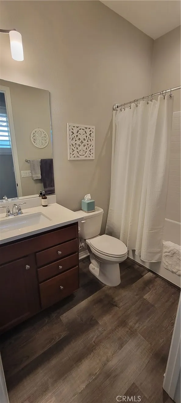 82 Burgundy Rancho Mirage, CA 92270