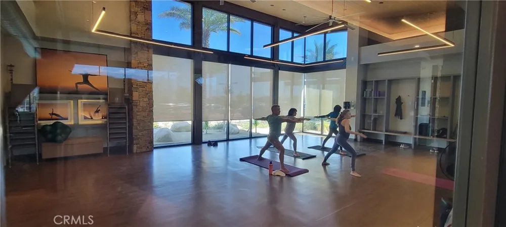 82 Burgundy Rancho Mirage, CA 92270